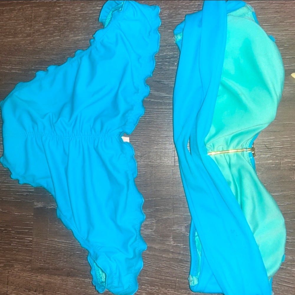 ONLY BLUE BIKINI! Victoria’s Secret VS 2 piece bikini (SMALL) + 1 FREE 32B TOP! - Picture 3 of 6